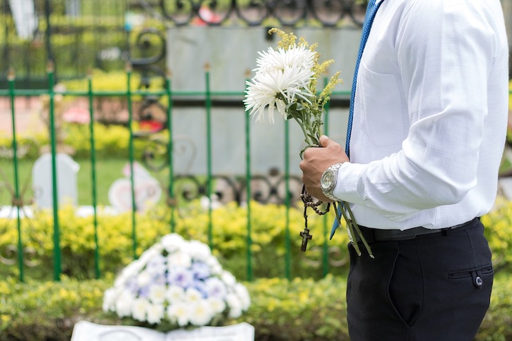 相続税額の計算上、相続財産から差し引くことができる葬式費用
